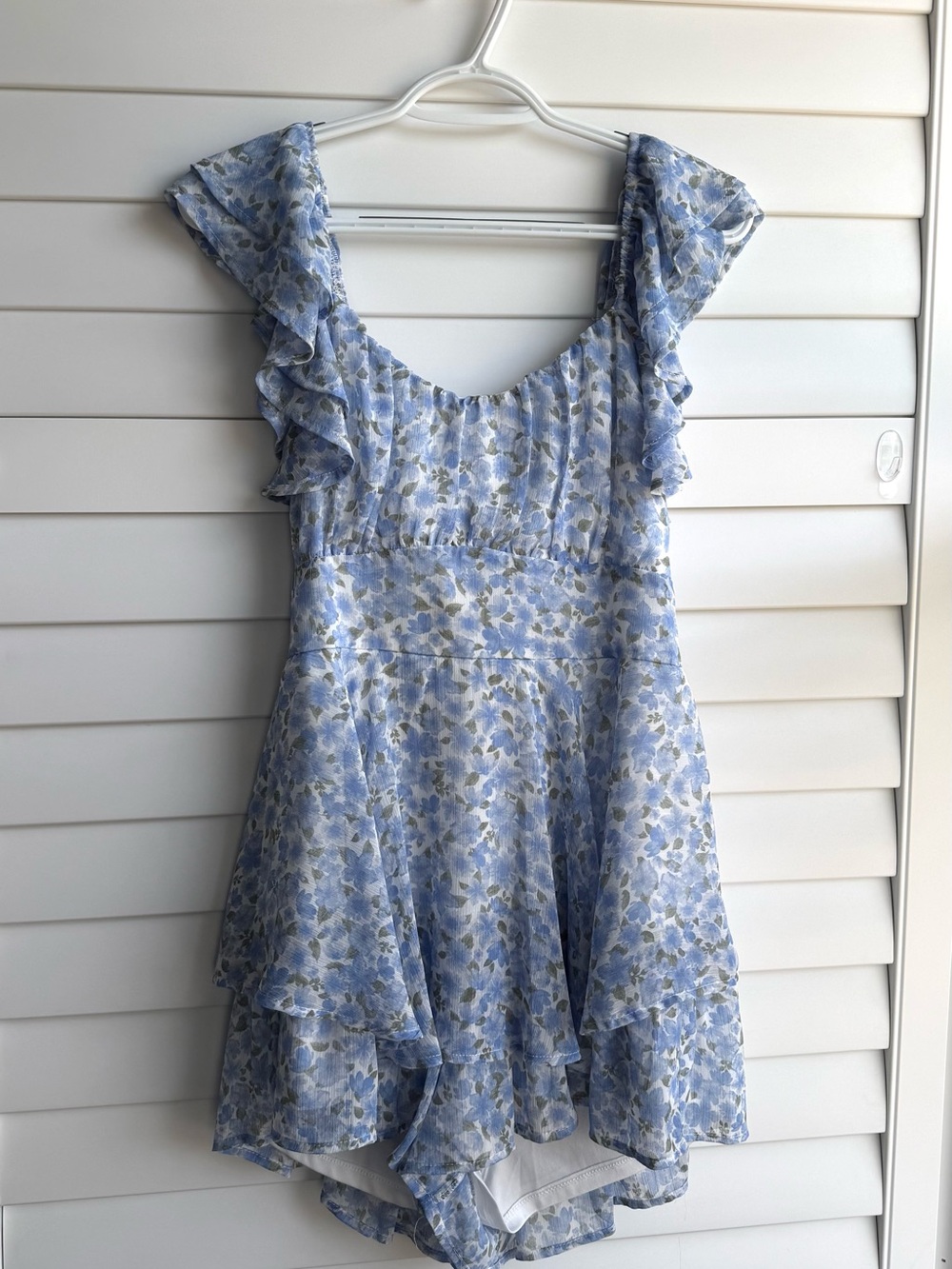 Altar'd State Blue Floral Romper with Ruffle Details | Size L